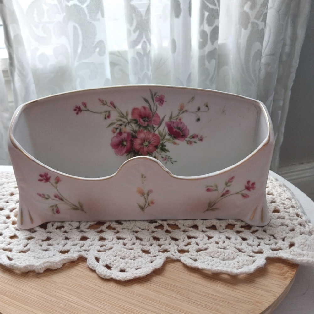 Vintage 1980s Porcelain Napkin/Letter Holder